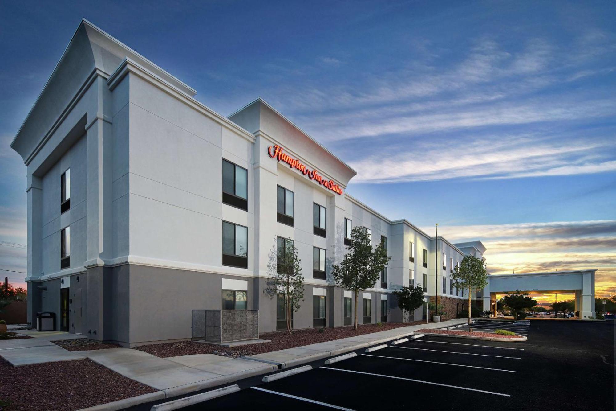 Hampton Inn & Suites Tucson East Exteriér fotografie