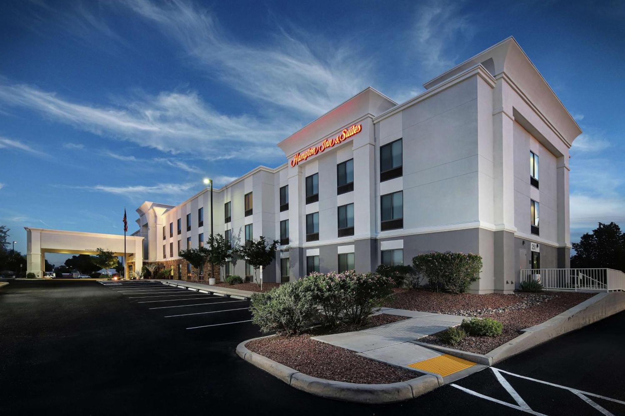 Hampton Inn & Suites Tucson East Exteriér fotografie